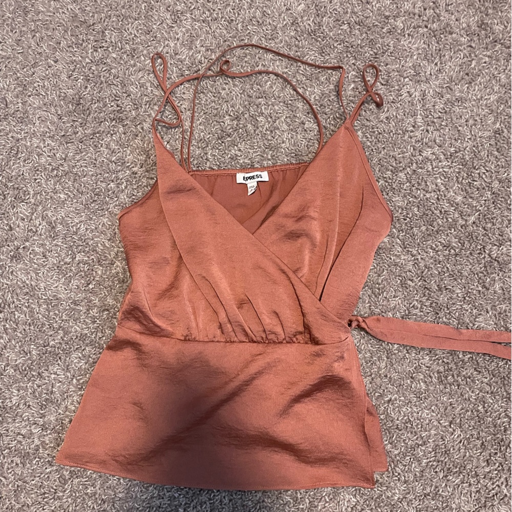 Express Cross Front Tank